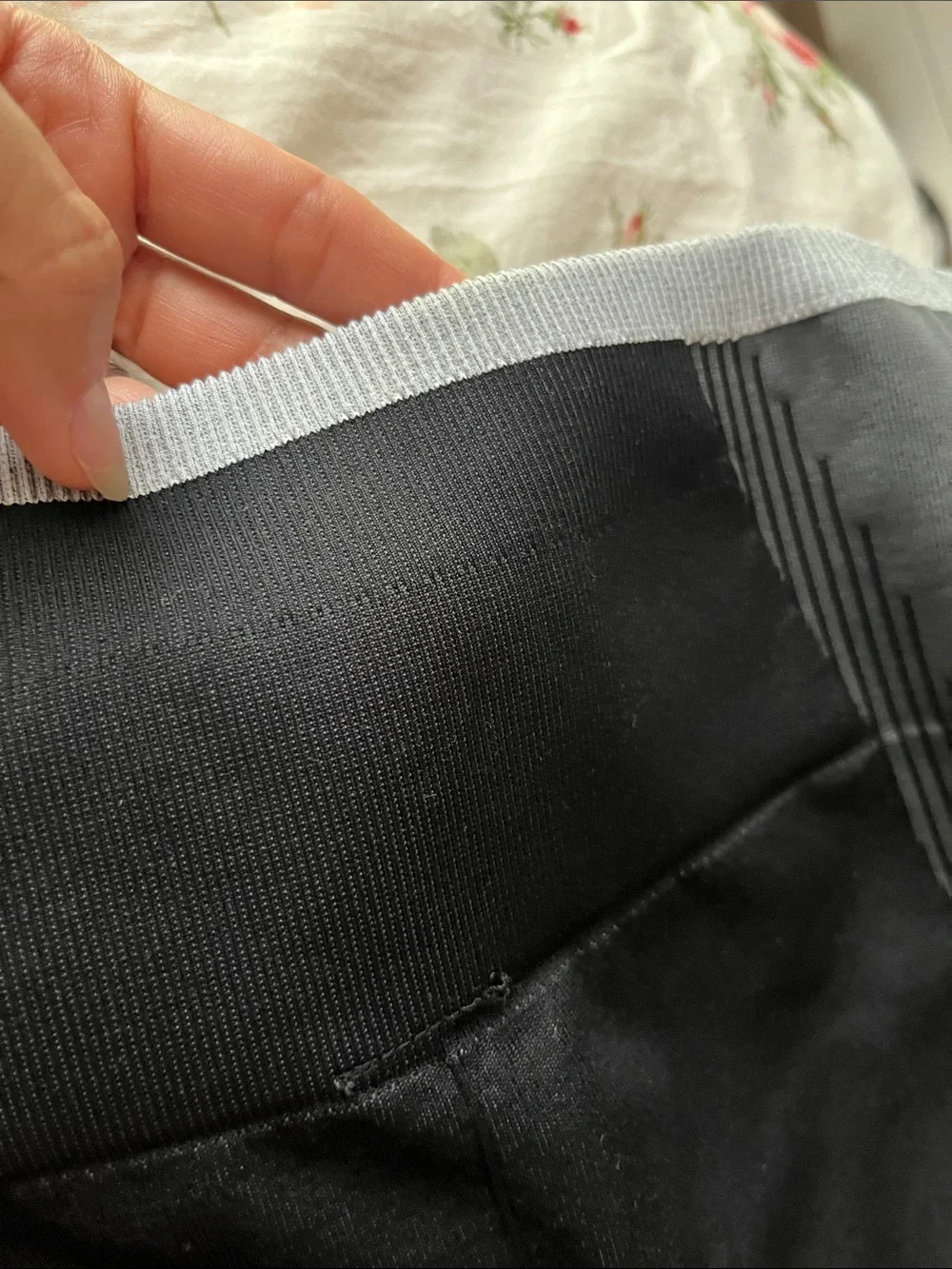 Fabletics Black Activewear High-Waist Leggings size M - Picture 6 of 6